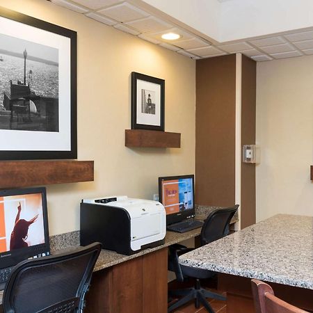 Hampton Inn פורט הורון מראה חיצוני תמונה