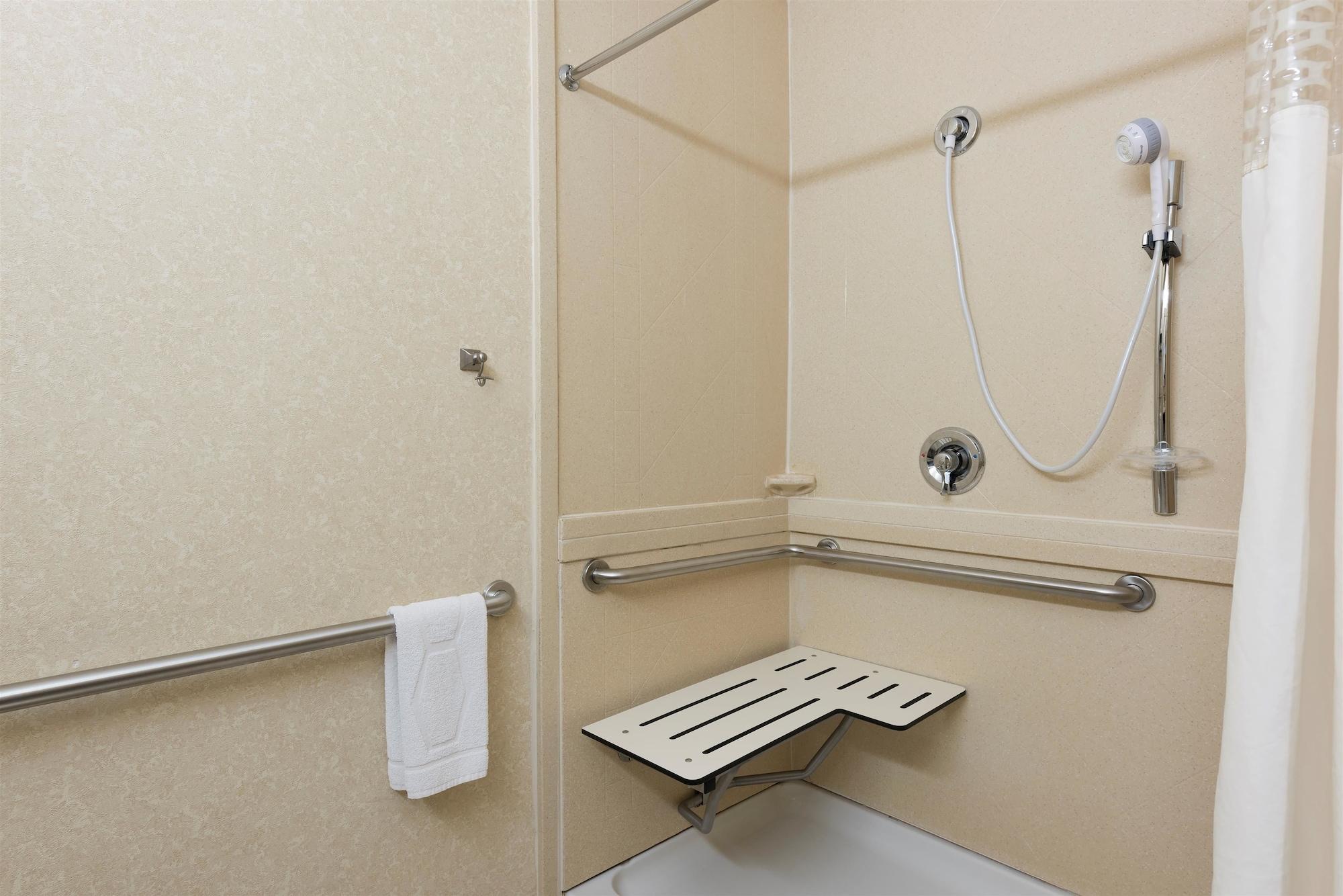 Hampton Inn פורט הורון מראה חיצוני תמונה