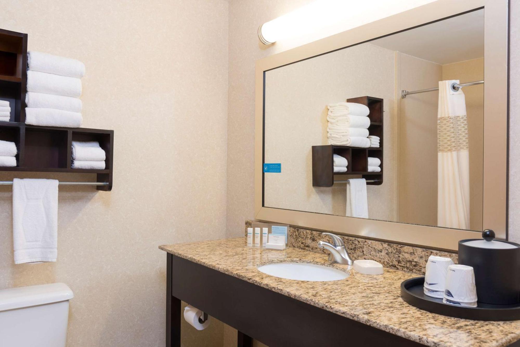 Hampton Inn פורט הורון מראה חיצוני תמונה