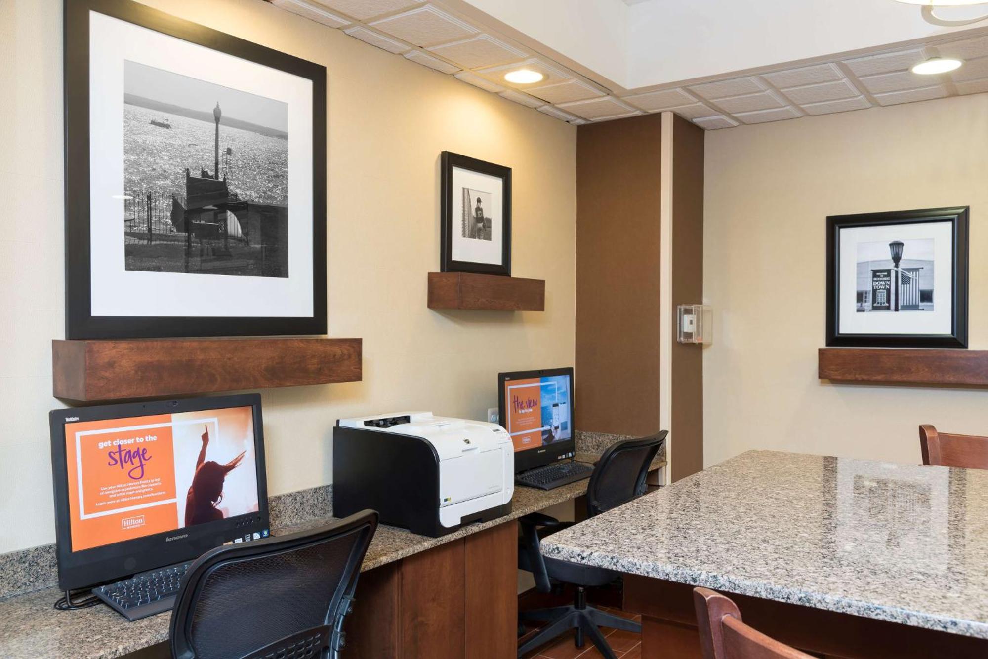 Hampton Inn פורט הורון מראה חיצוני תמונה