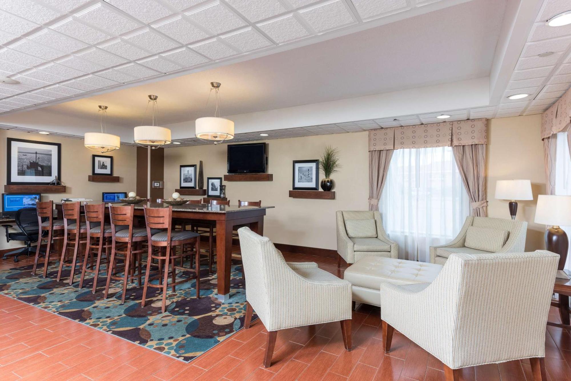 Hampton Inn פורט הורון מראה חיצוני תמונה